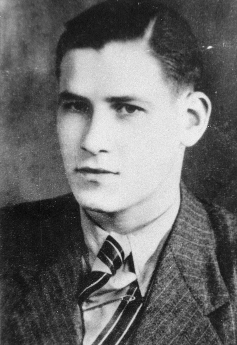 Wolfgang Kusserow, a Jehovah's Witness who was arrested and executed for refusing to serve in the German military.  Kusserow was executed by guillotine on 28 March 28 1942 in the Berlin-Moabit prison.