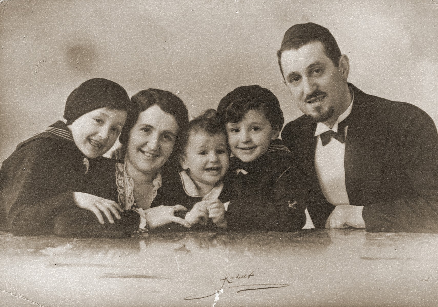 Eugene and Helen Goldberger with their sons Milan, Leo and Gus.