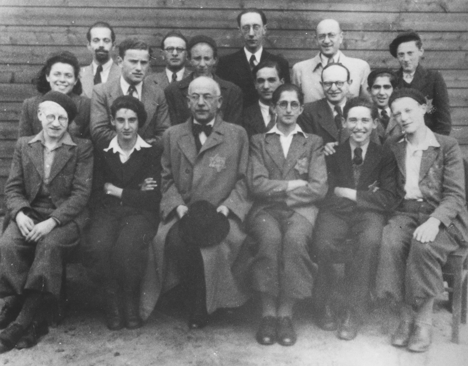 Group portrait of Jewish prisoners in the Westerbork transit camp.

Those pictured include Sigmund Samson and Paul de Vries.