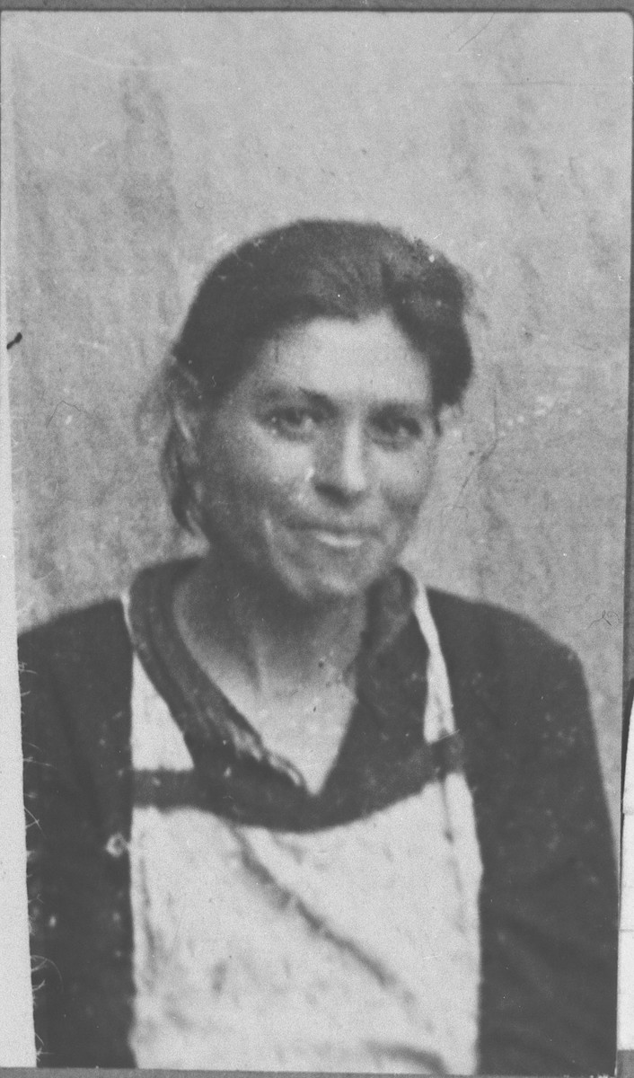 Portrait of Sara Israel, wife of Isak Israel.  She lived at Krstitsa 10 in Bitola.