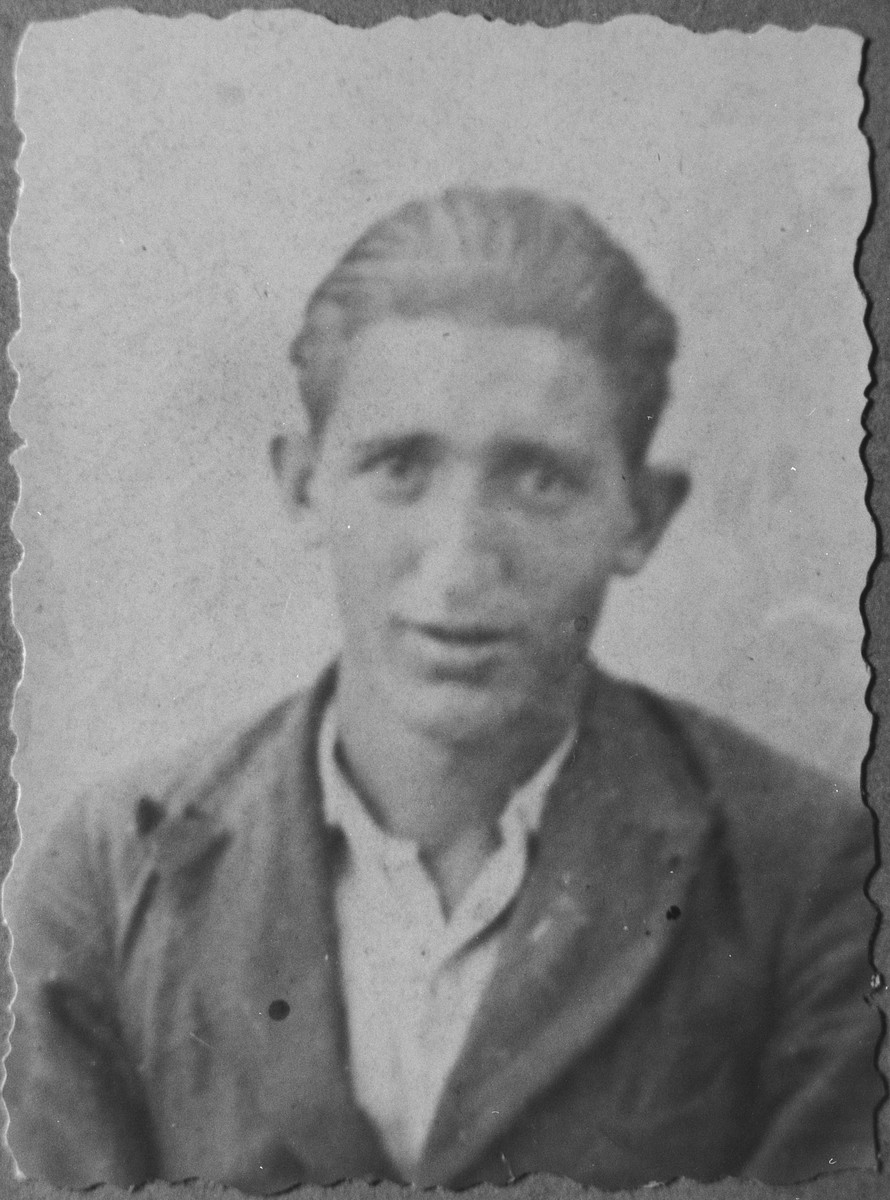 Portrait of Avram Aleshandra, son of David Aleshandra.  He was a rag dealer.  He lived on Putnika in Bitola.