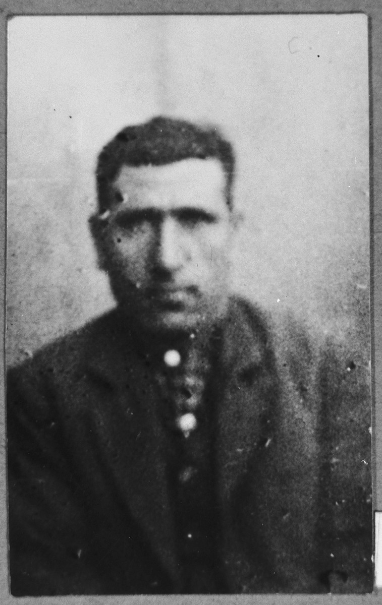 Portrait of Avram Aleshandra.  He was a rag dealer.  He lived at Belika Avliya 3 in Bitola.