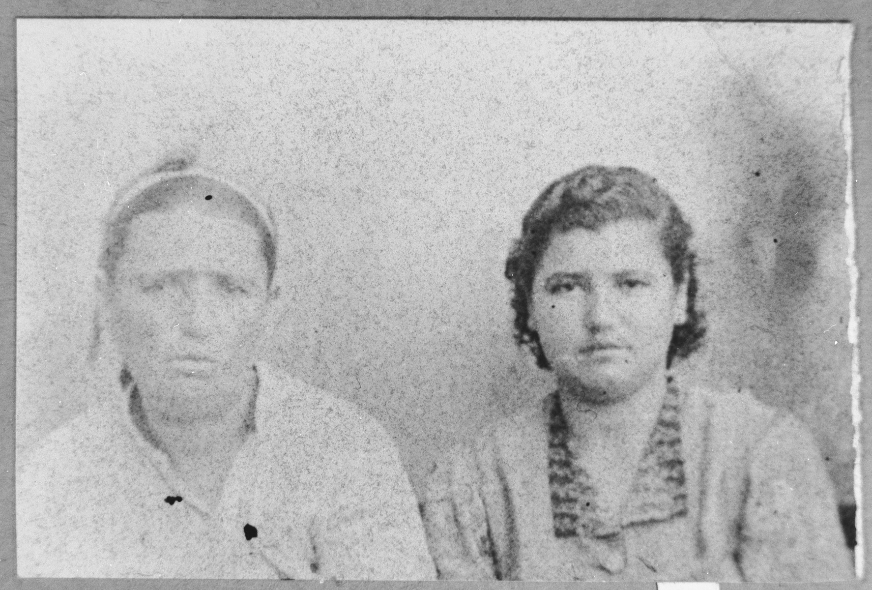 Portrait of Suncho Albala, wife of Avram Albala, and Djoya Albala, daughter of Avram Albala.  Djoya was a manservant.  They lived at Drinska 119 in Bitola.