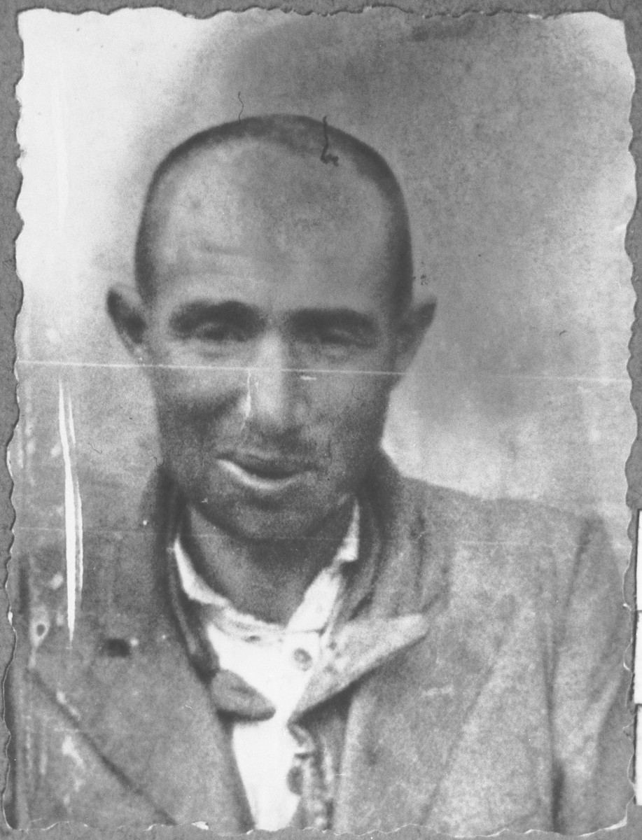 Portrait of Mois Kamchi, son of David Kamchi.  He was a rag dealer.  He lived at Abliya 12 in Bitola.