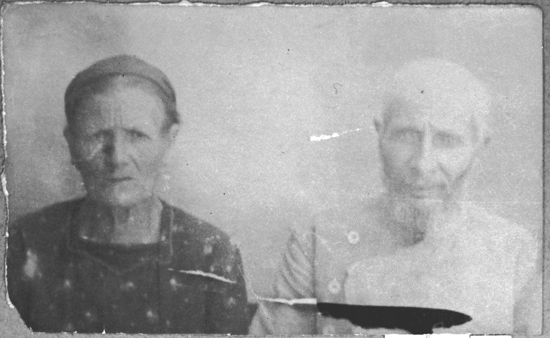 Portrait of Aron Kamchi and his wife, Buena.  They lived at Synagogina 2 in Bitola.