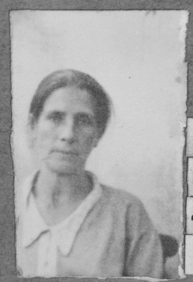 Portrait of Rekula Hasson, wife of Avram Hasson.  She was a laundress.  She lived at Krstitsa 1 in Bitola.