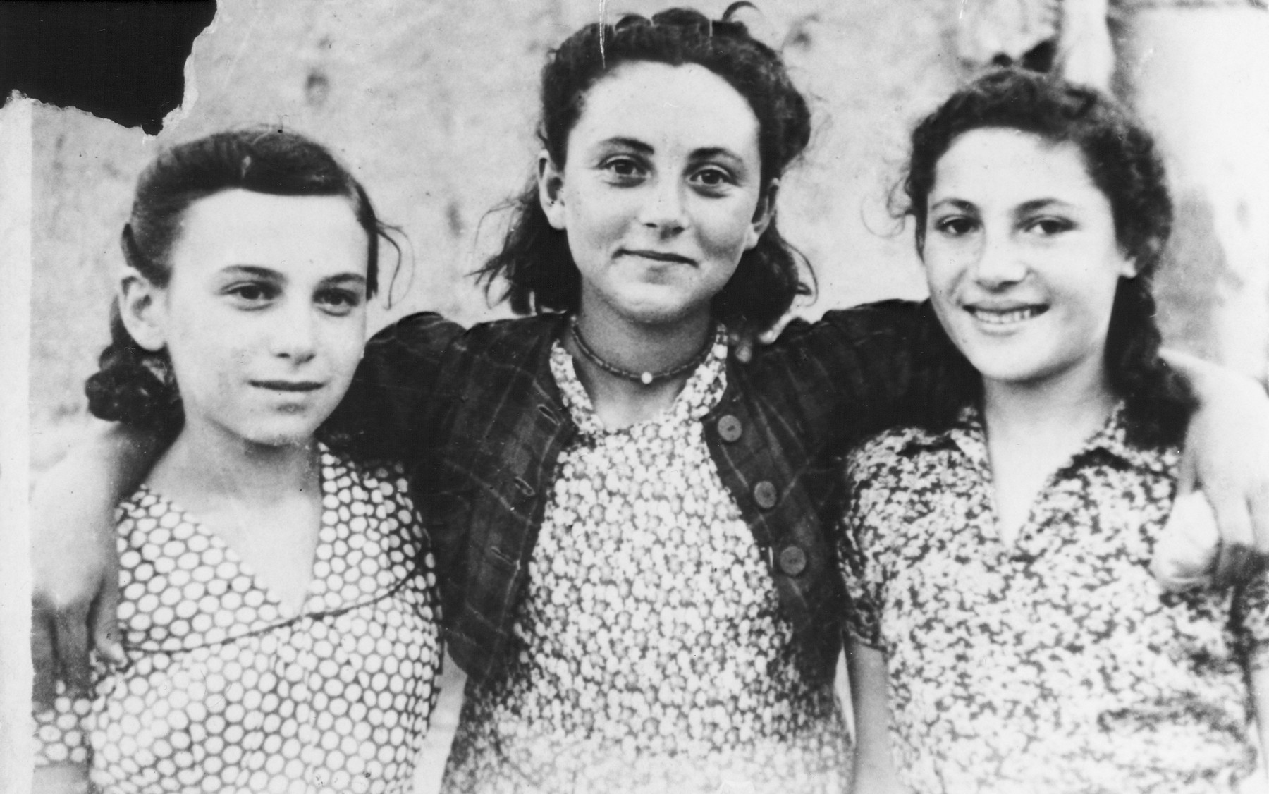 Portrait of three Jewish refugees in Uzbekistan.

Mira Stillman is pictured on the far left.