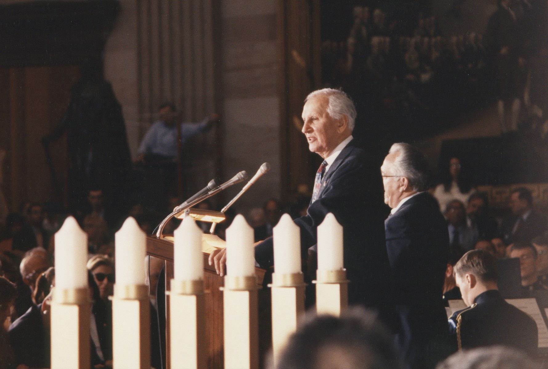 Rep. Sidney Yates speaks at the 1993 Days of Remembrance ceremony in the Capitol rotunda.