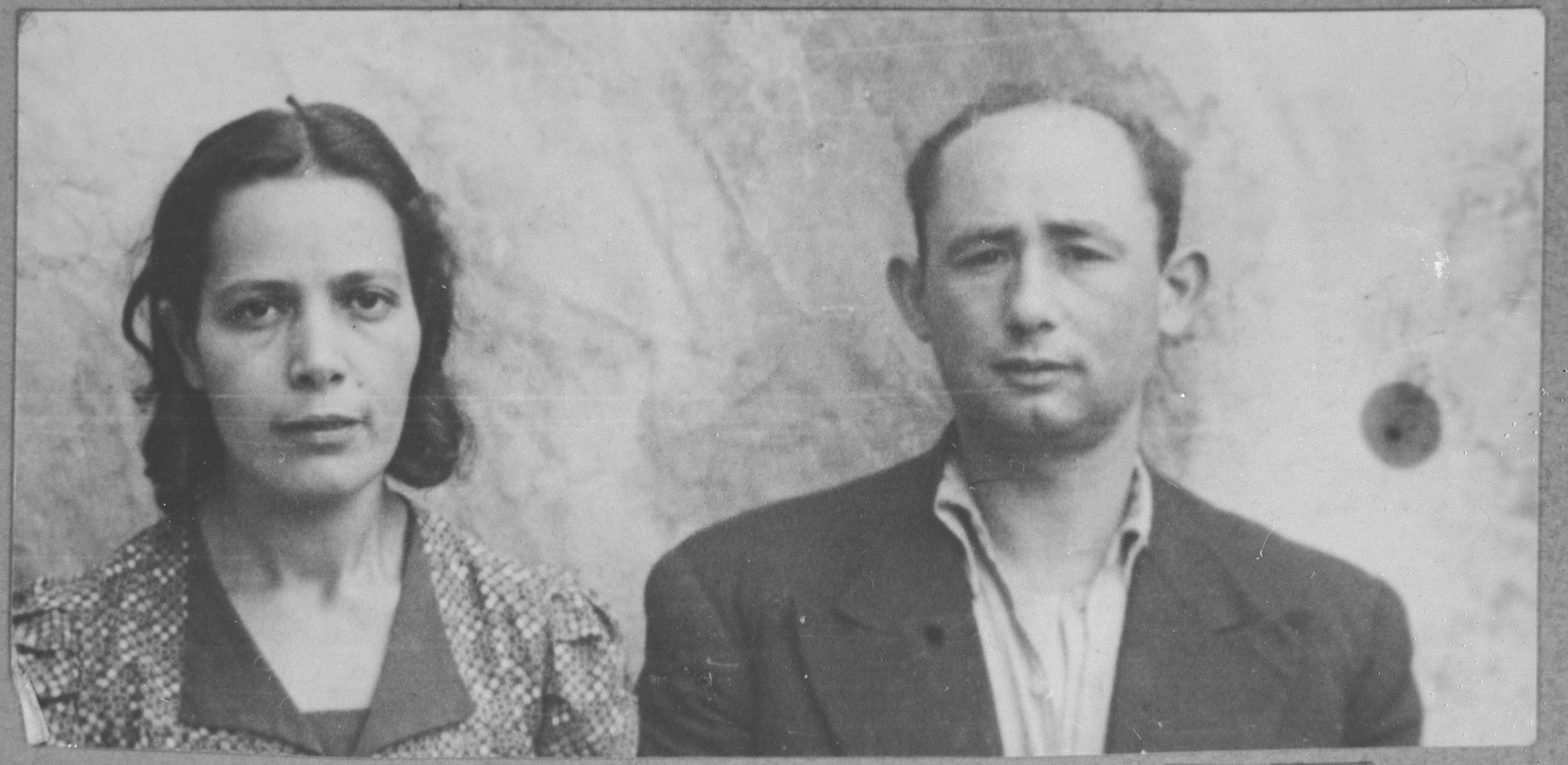 Portrait of Solomon Mishulam and his wife Rahel.  Solomon was a rag dealer.  They lived at Vistritska 4 in Bitola.