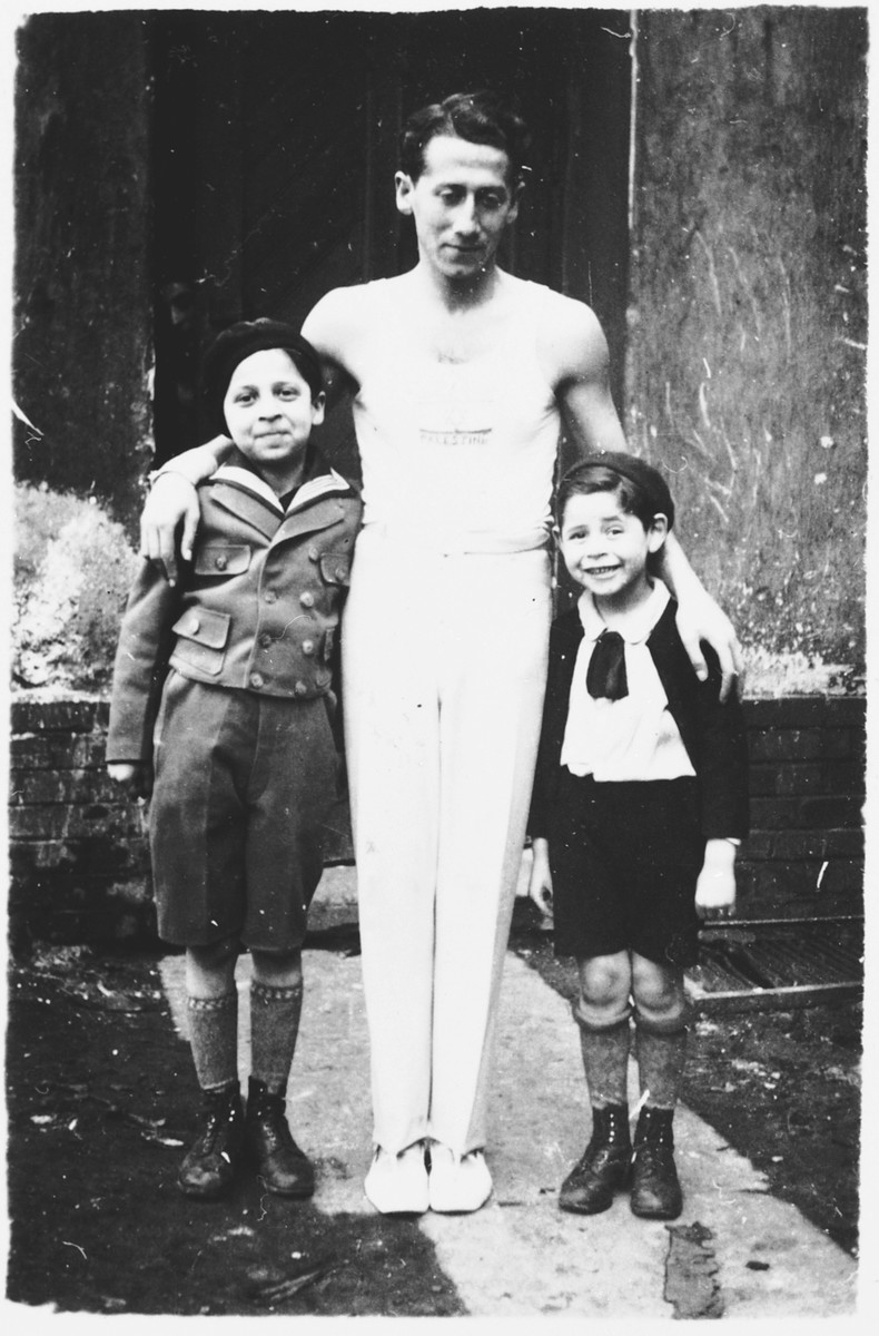 Alex Hochhauser poses with his two nephews, Ernst and Jacob.  

The nephews died in 1942.