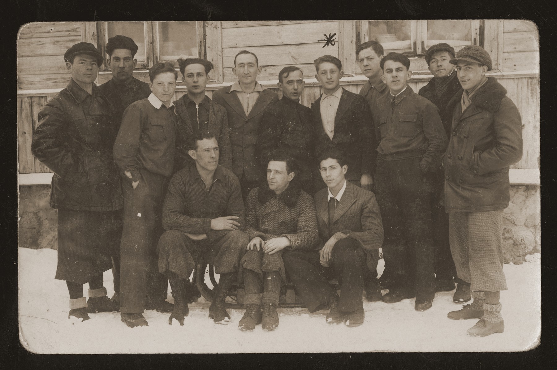 Members of a Zionist hachshara near Vilna all of whom were killed by the Germans in 1942.

Among those pictured is Zalman Gejdenson.