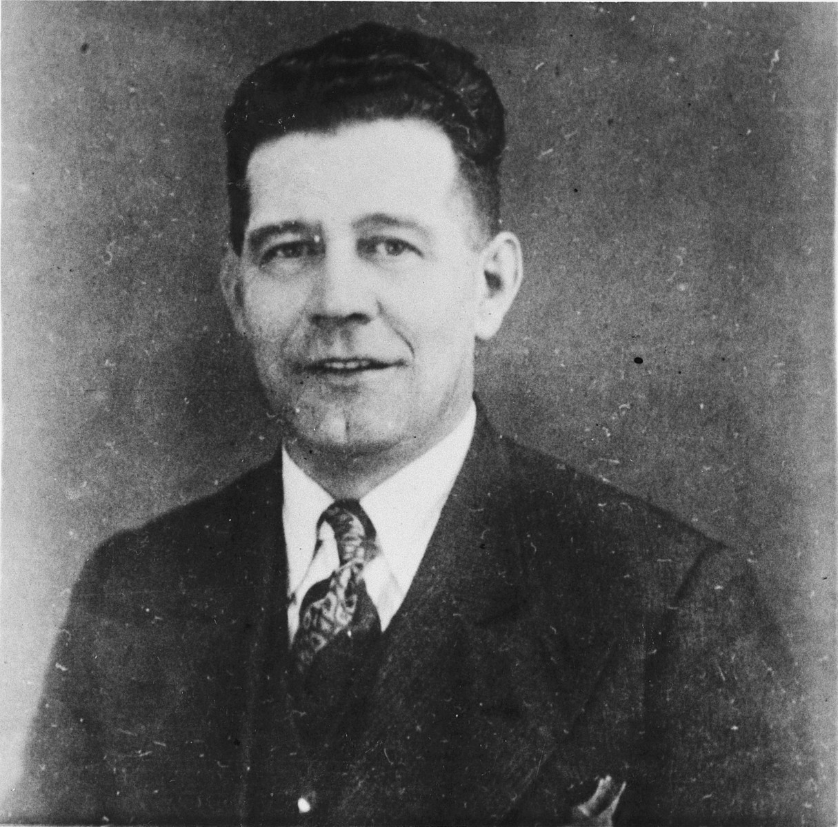 Photograph of Major van Roosbroeck prior to his incarceration in the Breendonck internment camp.