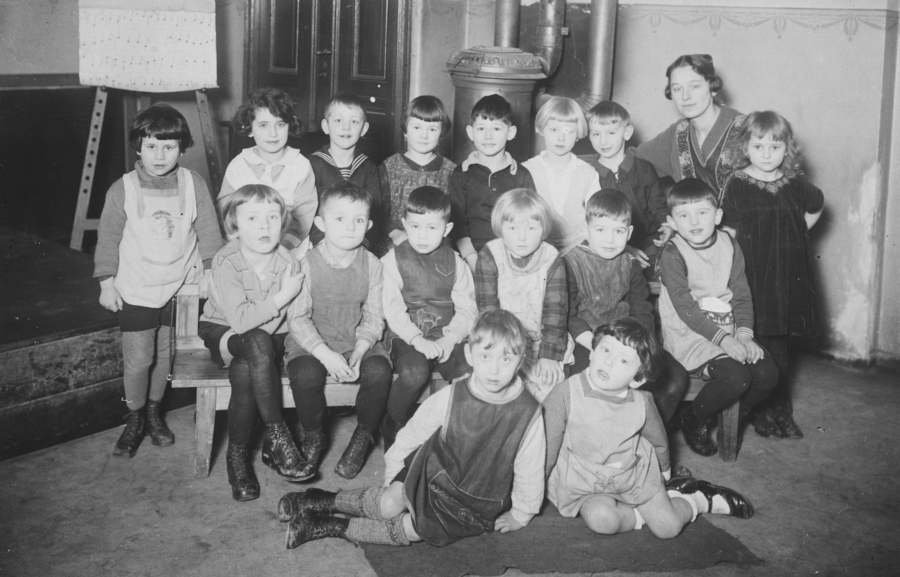 Group portrait of a first grade class in Berlin, Germany.

Among those pictured is Erich Zielenziger, standing in the back , fifth from the right.
