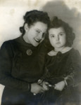 Portrait of Claire and her mother, Etla Ridnik (nee Krasnopol).