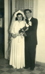 Wedding photograph of Minna (Kuperberg) and Zvi Karp.