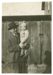 Avi Dobrysh and his grandfather Shlema-Zalman Meirtal.