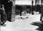 A body on the street in the Warsaw ghetto.