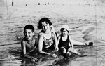 Jenny Porges poses with her two sons, Kurt and Paul Peter, at the beach.