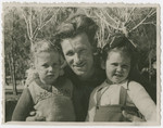Yehuda Bielski poses with his daughter Nili and his cousin's daughter Ruth.