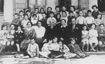 Class portrait of students and teachers at a Jewish primary school in Stanislawow.