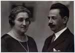 Studio portrait of Regina and Herman Klein, parents of Jerzy Klein, who died after transport to Treblinka.