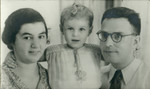 Close-up portrait of the Beninnga family, Dutch Jewish refugees in Indonesia.