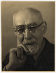 Studio portrait of Rabbi Leo Baeck.