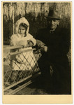 Portrait of Moishe Kerschenblat and his daughter Frieda.