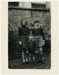 Portrait of the three Markowicz children.

From left top right are Rosa, Harry and Manfred.
