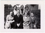 Group portrait of the Wetzler family.

Pictured in the center are Salomon Wetzler and his wife.