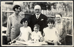 Portrait of the Schwarzhaupt family taken before Ruth's birth.