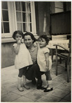 Ellen Hess Mendels visits her family home in Hamburg together with her young daughters, Jacqueline (right) and Manuela (left).
