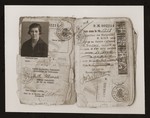 A page of the Latvian passport of Mirjana Ulman, which bears the temporary Belgian visa she used to get into the country in 1928.