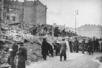 Jews at forced labor clearing rubble from Saski Square, subsequently renamed Victory Square after the war.