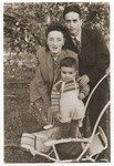Gerzon and Gittel Trzcina with their son, Benjamin, in the Vilseck displaced persons camp.