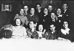 Group portrait of a group of Polish-Jewish students.