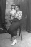 Portrait of the donor's aunt, Nehama Kaplan, with an unidentified little girl.