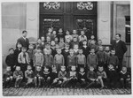 Class portrait of first grade students at the Lessingschule in Freiburg, Germany.