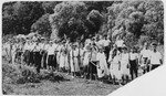 Students from the Vilner Lerer Seminar (Yiddish Teachers' Seminary) go on an excursion to Purzkarnie on the outskirts of Vilna.
