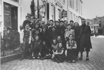 Students of the Jewish school of Zwolle pose on the street outside the school building.