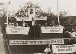 Jewish DPs protest British immigration policy to Palestine in the Neu Freimann displaced persons camp.