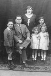 Portrait of the Ickovic family in Tacovo.  

Pictured from left to right are: Ludvic, Abraham, Gizella, Frimet, Sheindy and Malvina Ickovic.