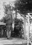 Paul-Gerhard Kusserow with a knapsack behind the family home in Bad Lippspringe.