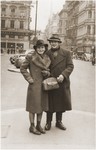 Eugen Spitzer with his half-sister Kathe Spiegler on a street in Vienna.