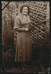 Portrait of Miriam Koppelman Rushkin.  

The photo was inscribed in Yiddish, "In memory for my sister and brother-in-law from your sister Mirele.
