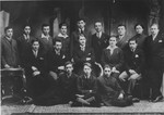 Group portrait of the 1929 graduating class of the Jewish public high school (no.
