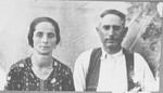 Portrait of Avram (K.) Ischach and his wife, Arnesta.