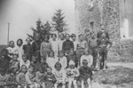 Class picture of a French school in Le Chambon where Micheline and Annette Federman and their cousins were hidden.