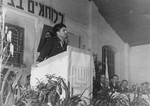 U.S. army chaplain Rabbi Abraham Klausner speaks at the first post-war Zionist conference in Munich.