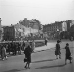 Street scene in Warsaw, possibly in the ghetto.

Joest's original caption reads: "I no longer know if this was still in the Ghetto or outside.